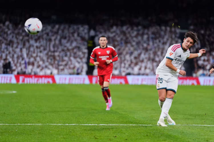 ¡Real Madrid golea al Sevilla y manda una advertencia al Barça!