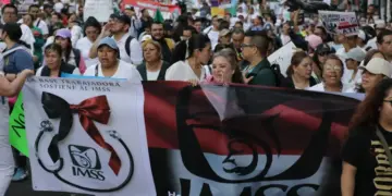 Sindicato del IMSS rechaza aumento del 2.9%