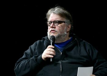 Guillermo del Toro defiende Digger: 'es una película espléndida'