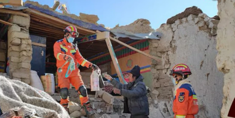 Terremoto en China: 16 muertos y 76 heridos