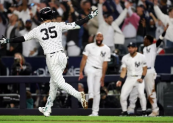 Yankees vuelven a superar a Boston en los playoffs