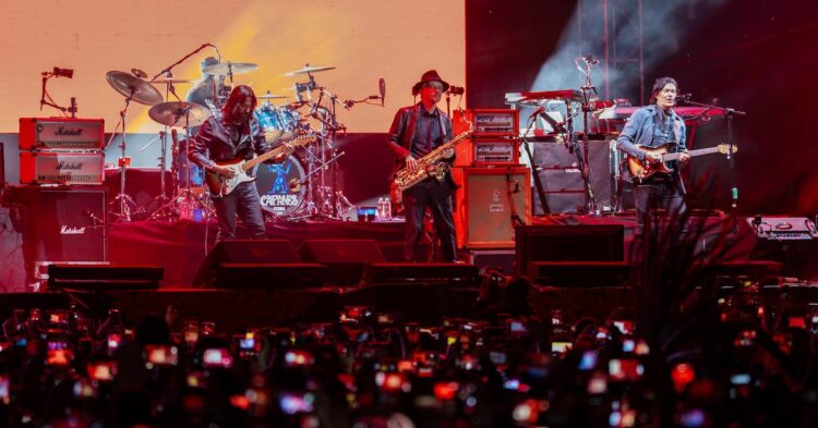 Concierto por un abrazo: Caifanes y EZLN apoyan a madres buscadoras