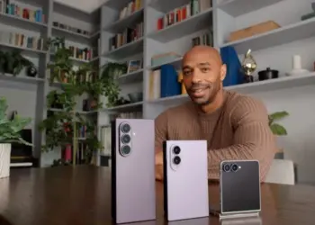 Thierry Henry protagoniza campaña de Samsung para Galaxy Z Fold8 y Flip8