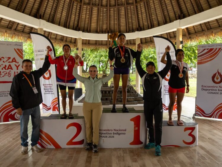 Alondra Piña y Brian Pérez se coronan en Palenque 2026