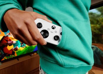 Microsoft lanza el Xbox Nano Controller, su mando más compacto