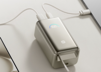 Xiaomi lanza batería externa de 10.000 mAh con carga rápida y pantalla