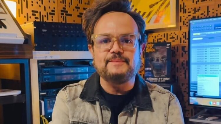 Aleks Syntek revela su lucha con la salud mental tras crisis