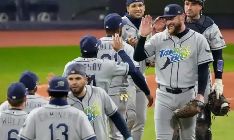Tampa Bay vence 3-1 y acaricia la Serie Mundial
