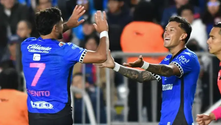Querétaro vence 2-0 al Atlante y se coloca entre los mejores