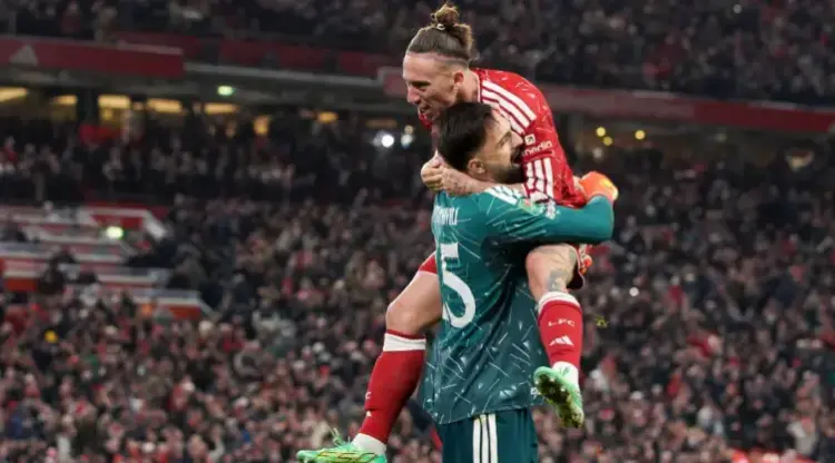 Liverpool elimina al Chelsea en penales