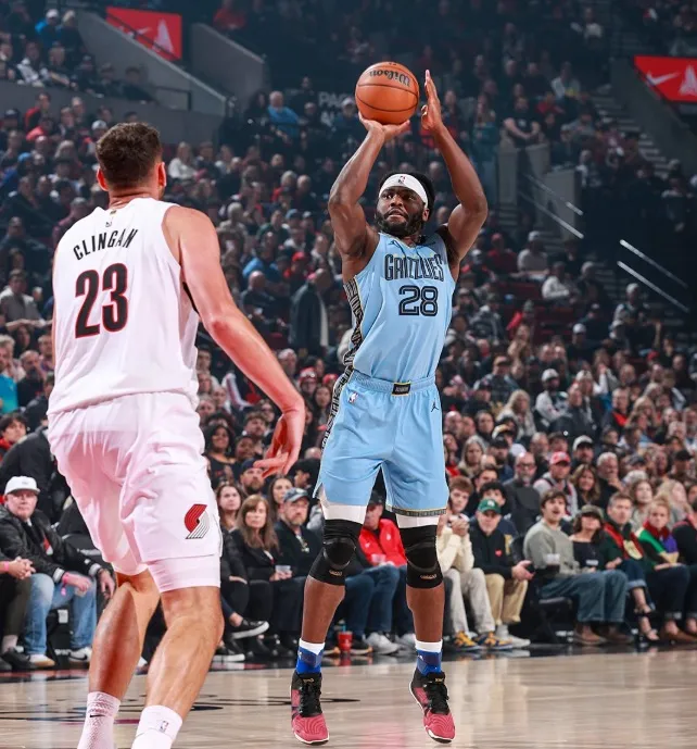 Karim López NBA: debuta con triunfo de Memphis Grizzlies