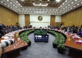 Confirma ASF irregularidades en el INE