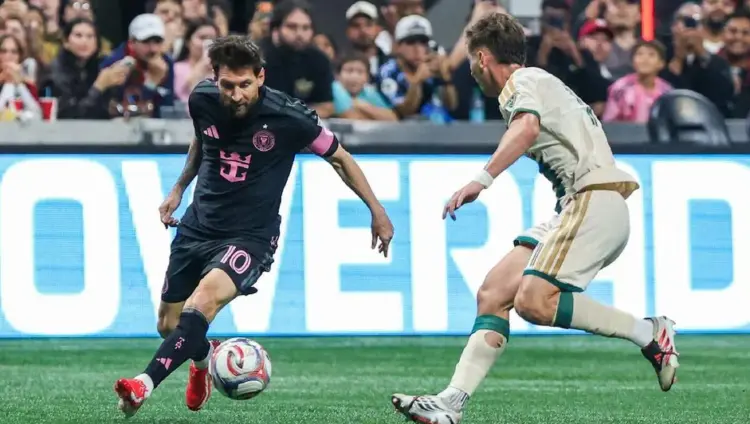 Messi marca doblete y guía al Inter Miami al triunfo