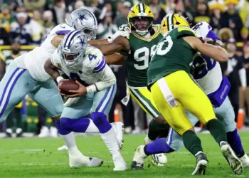 Packers vencen 23-13 a Cowboys y agravan su crisis