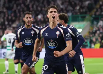 Celta remonta al Celtic 2-1 con doblete de Javi Rodríguez