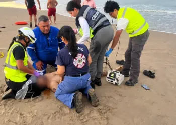 Turista muere ahogado pese a bandera negra en Miramar